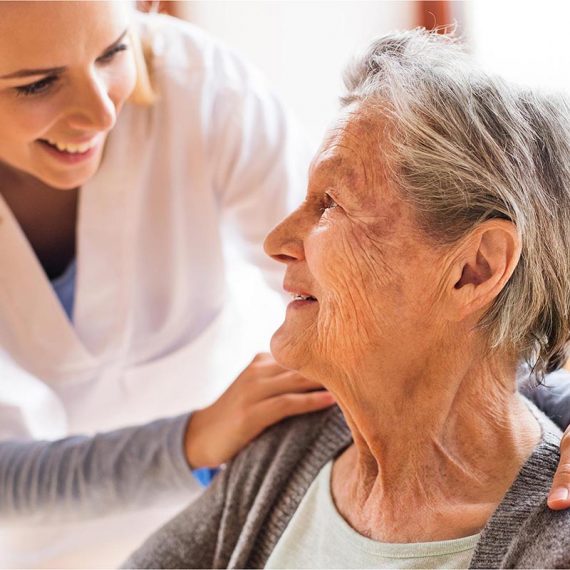 Cuidado de personas mayores en Málaga